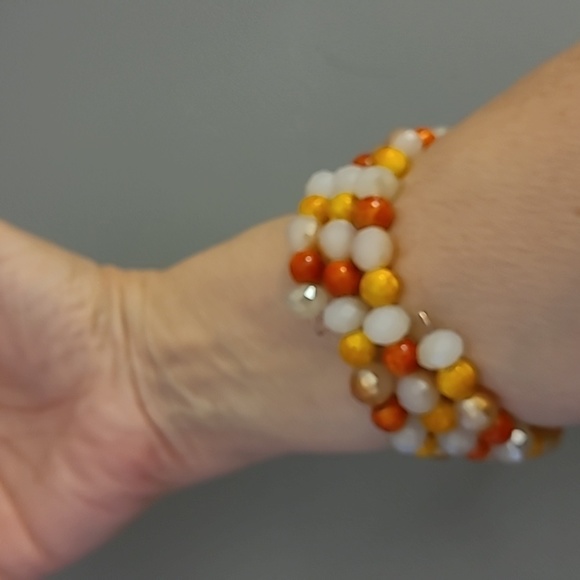 NWOT Wired Bracelet with pocketbook charm  -1034 - Picture 5 of 5